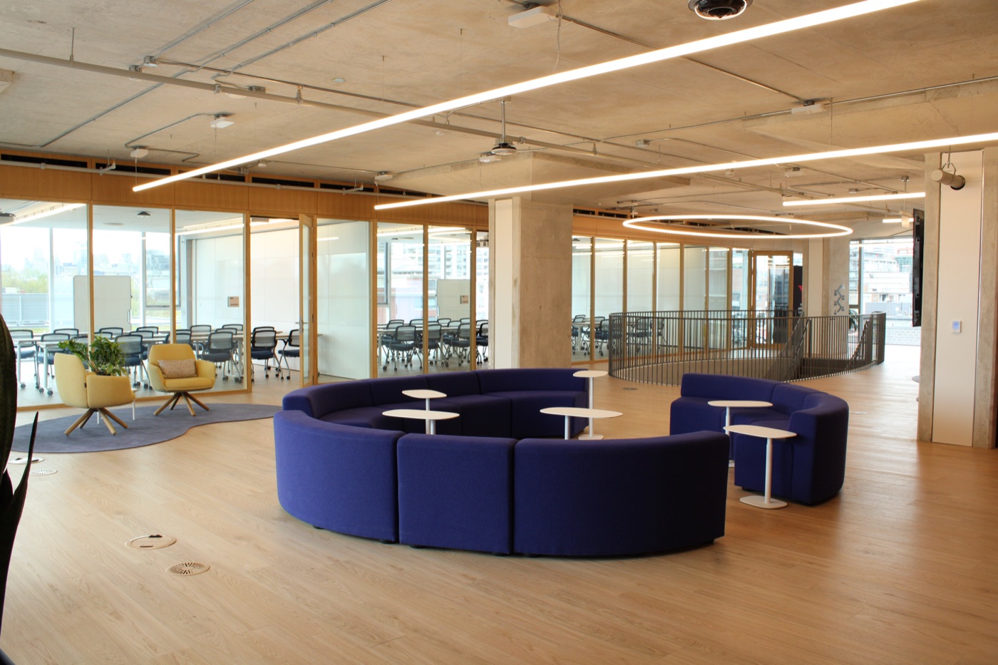 Main Room with circular seating